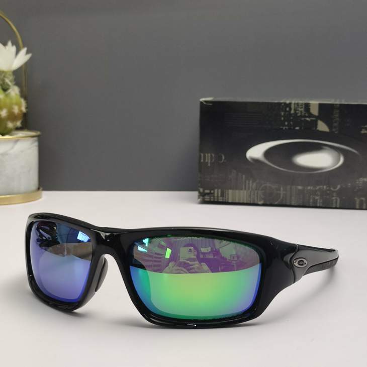 Picture of Oakley Sunglasses _SKUfw66123868fw